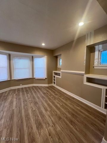 12208 Ingomar Avenue, Cleveland, OH 44108