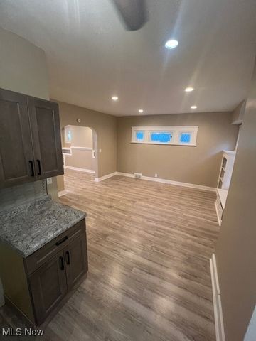 12208 Ingomar Avenue, Cleveland, OH 44108