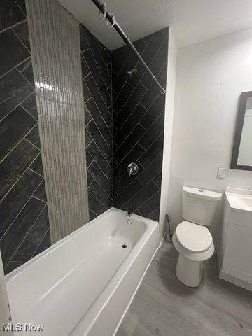 12208 Ingomar Avenue, Cleveland, OH 44108