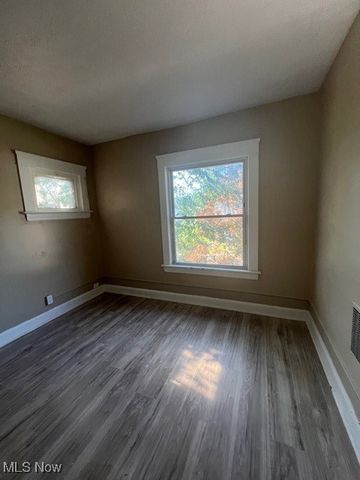 12208 Ingomar Avenue, Cleveland, OH 44108