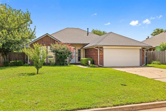 9036 Buttonwood Avenue, Oklahoma City, OK 73160