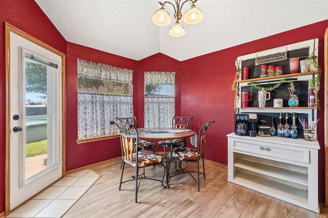 9036 Buttonwood Avenue, Oklahoma City, OK 73160