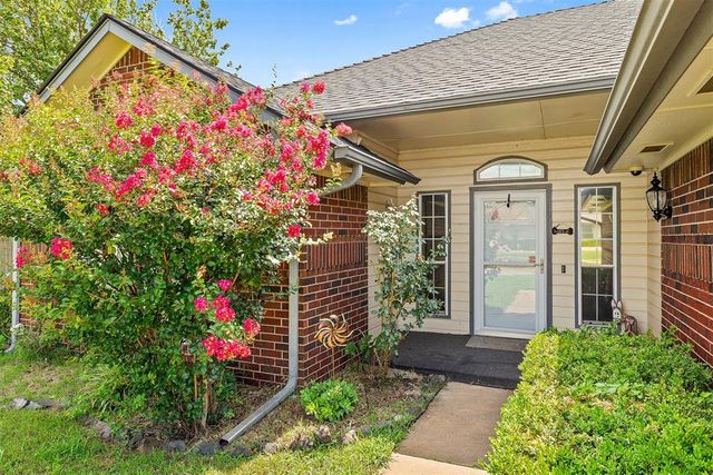 9036 Buttonwood Avenue, Oklahoma City, OK 73160