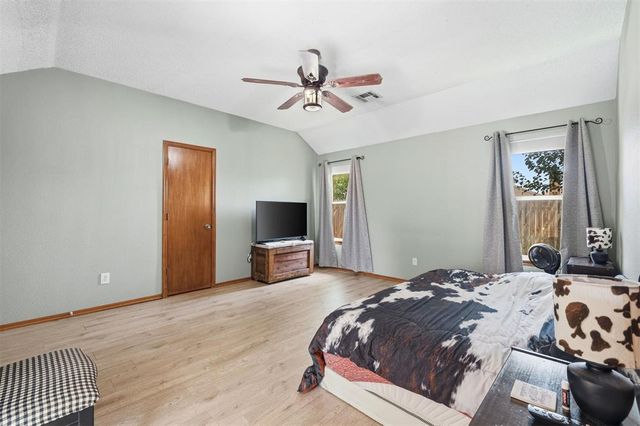 9036 Buttonwood Avenue, Oklahoma City, OK 73160