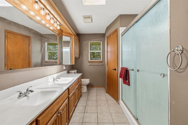 9036 Buttonwood Avenue, Oklahoma City, OK 73160
