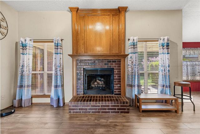 9036 Buttonwood Avenue, Oklahoma City, OK 73160