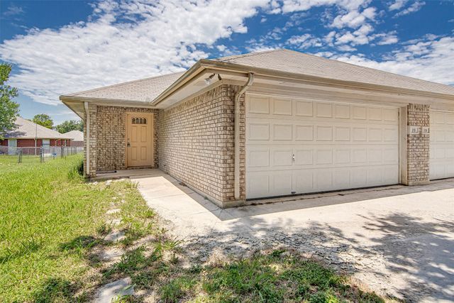 210 Joshua Boulevard 210, Joshua, TX 76058