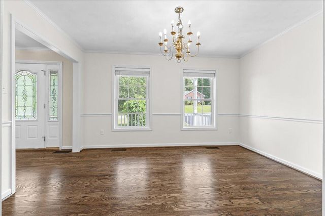 282 Four Seasons DR, Troutville, VA 24175