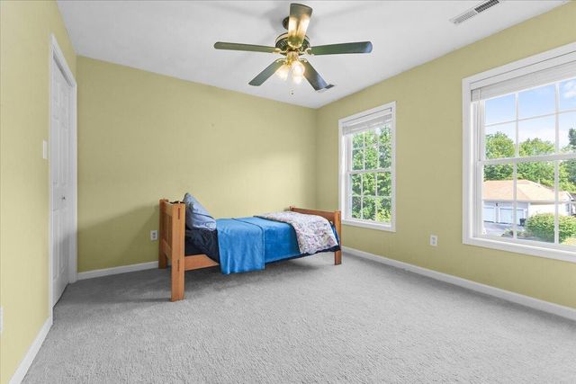 282 Four Seasons DR, Troutville, VA 24175