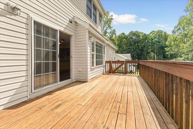 282 Four Seasons DR, Troutville, VA 24175