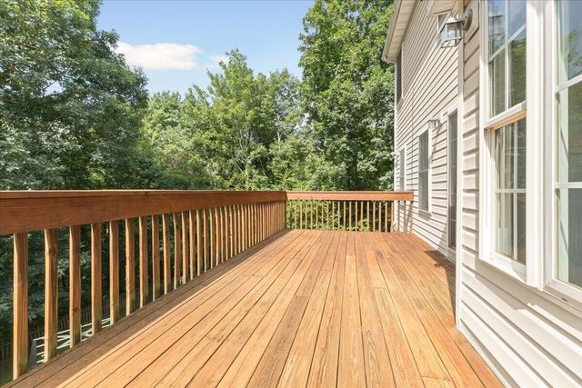 282 Four Seasons DR, Troutville, VA 24175