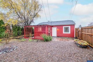 1810 Liberty St NE, Salem, OR 97301