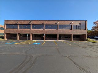 8675 W 96th Street, Overland Park, KS 66212