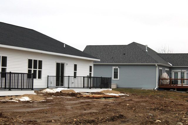 920 Drumlin DRIVE, Kewaskum, WI 53040