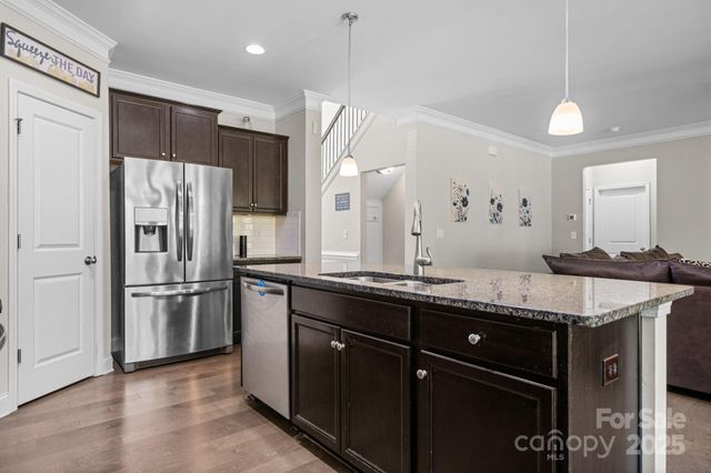 3976 Lake Breeze Drive, Sherrills Ford, NC 28673