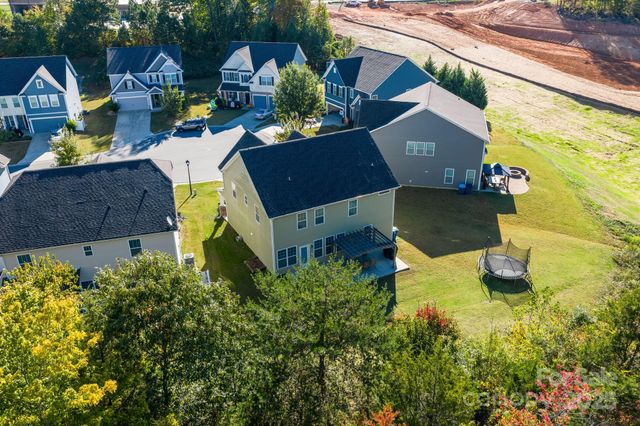 3976 Lake Breeze Drive, Sherrills Ford, NC 28673