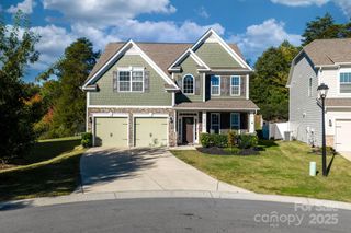 3976 Lake Breeze Drive, Sherrills Ford, NC 28673