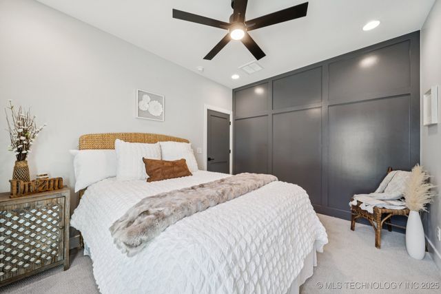 212 S Bluff Street A, Catoosa, OK 74015