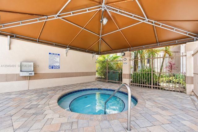 2846 S University Dr 4104, Davie, FL 33328