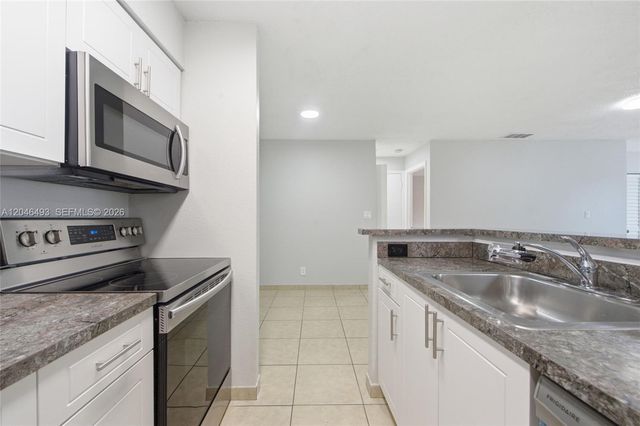 2846 S University Dr 4104, Davie, FL 33328