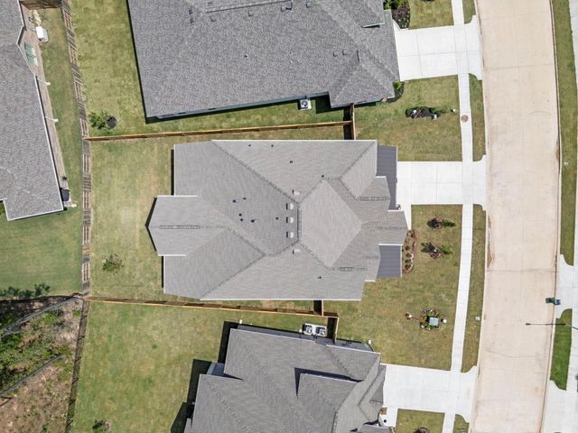 16025 Mahogany Mist Drive, Conroe, TX 77302