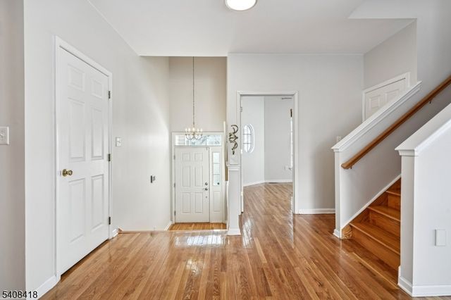 45 Loft Dr, Bridgewater Twp., NJ 08836