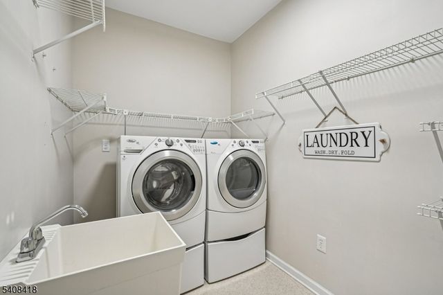 45 Loft Dr, Bridgewater Twp., NJ 08836