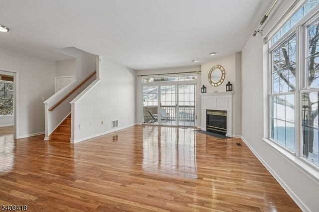 45 Loft Dr, Bridgewater Twp., NJ 08836