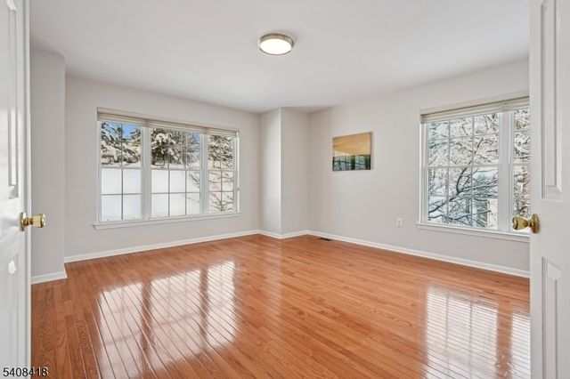 45 Loft Dr, Bridgewater Twp., NJ 08836