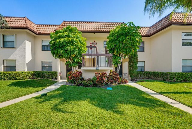 7245 Golf Colony Court 204, Lake Worth, FL 33467