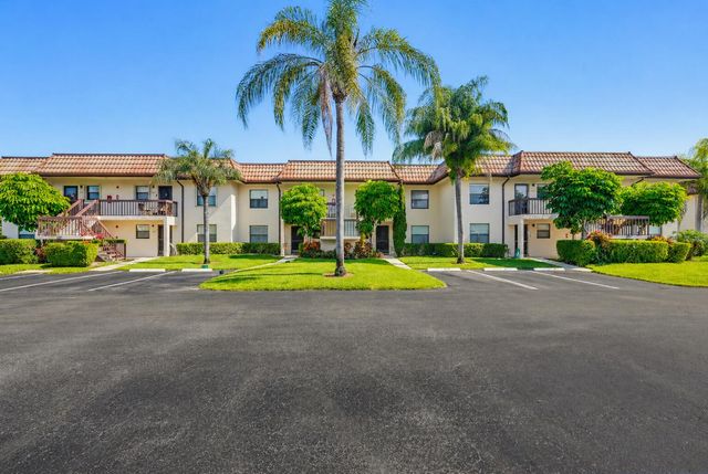 7245 Golf Colony Court 204, Lake Worth, FL 33467