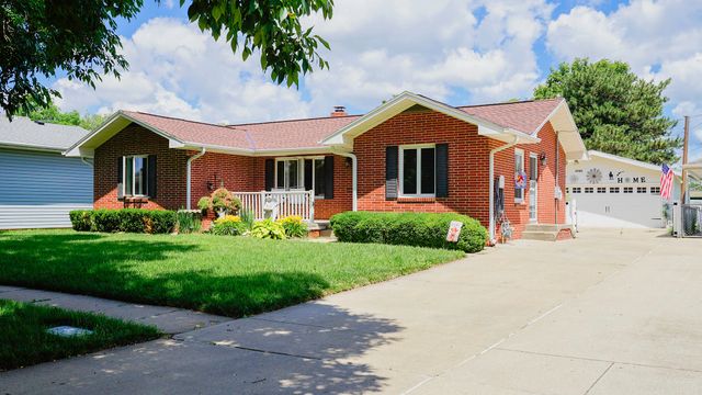 2450 AVENUE I, Council Bluffs, IA 51501