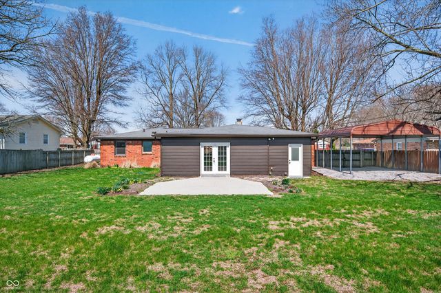 5483 E Karlsway Drive, Columbus, IN 47201