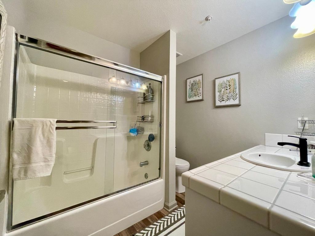 Image 17 of property listing at 40501 Road 222 # 103, Bass Lake, CA 93604