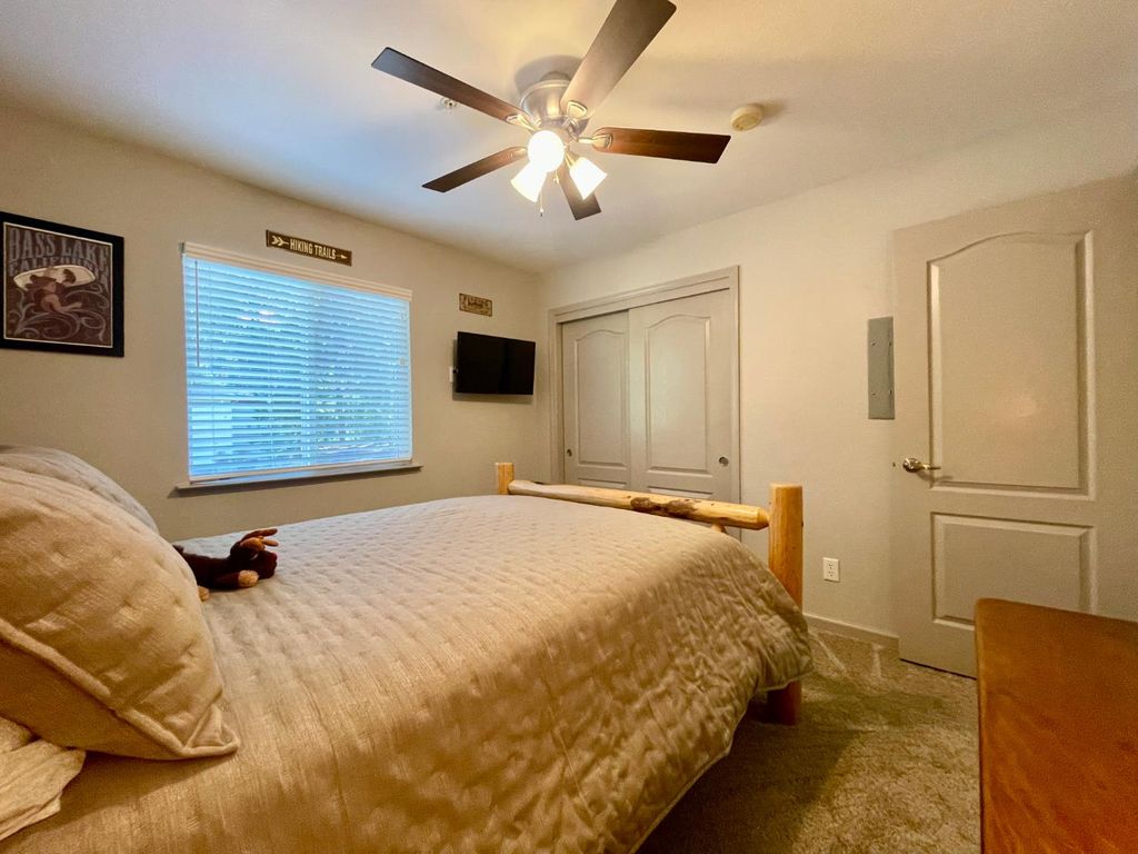 Image 19 of property listing at 40501 Road 222 # 103, Bass Lake, CA 93604