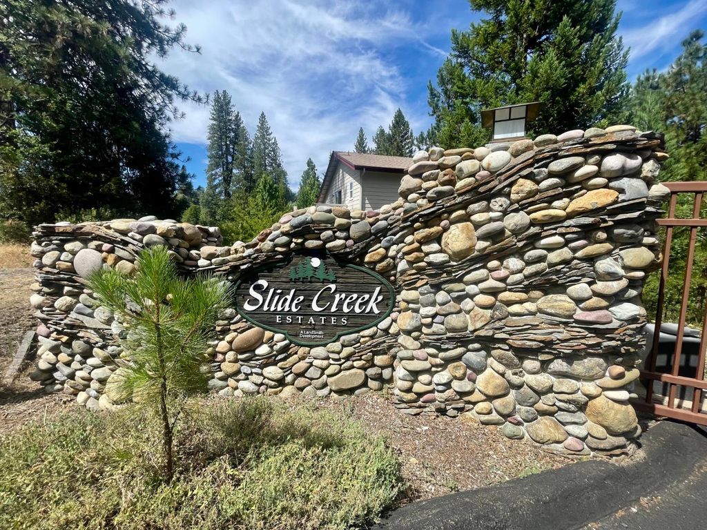 Image 26 of property listing at 40501 Road 222 # 103, Bass Lake, CA 93604