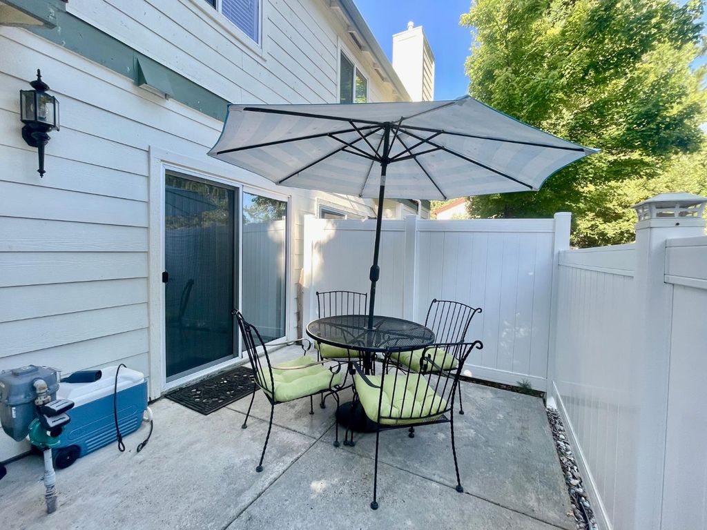 Image 8 of property listing at 40501 Road 222 # 103, Bass Lake, CA 93604