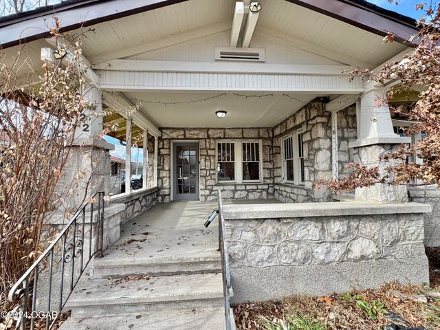 2922 S Main Street, Joplin, MO 64804