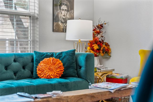 706 S 9th Street, Waco, TX 76706