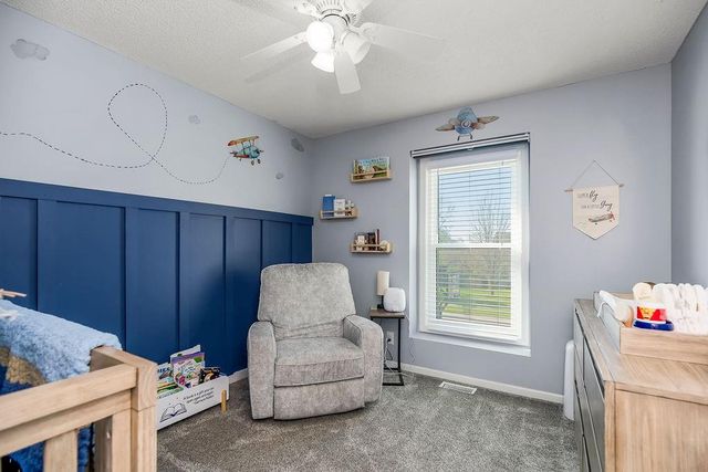 301 Porter Drive, Smithville, MO 64089
