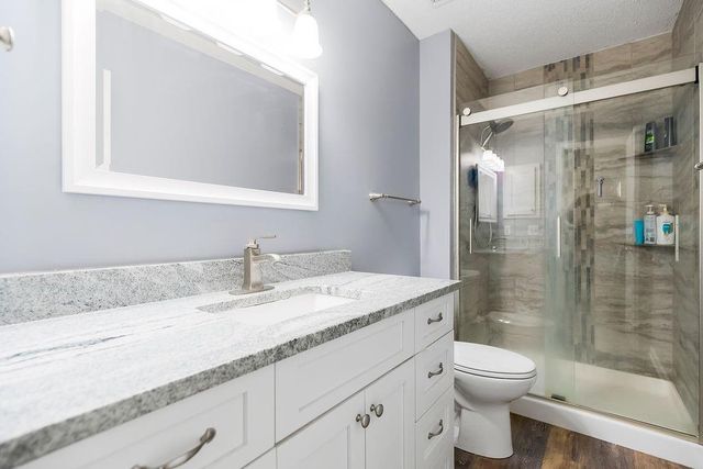 301 Porter Drive, Smithville, MO 64089
