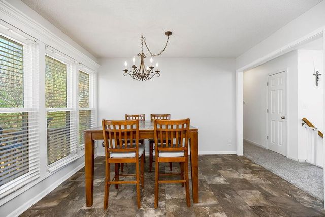 301 Porter Drive, Smithville, MO 64089