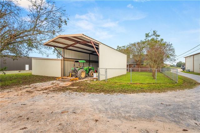 6031 BAYOU RAPIDES Road, Alexandria, LA 71303