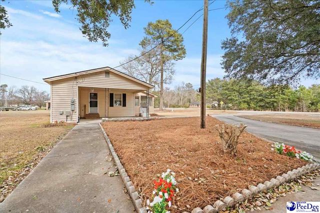 2427 N Matthews Road, Scranton, SC 29591