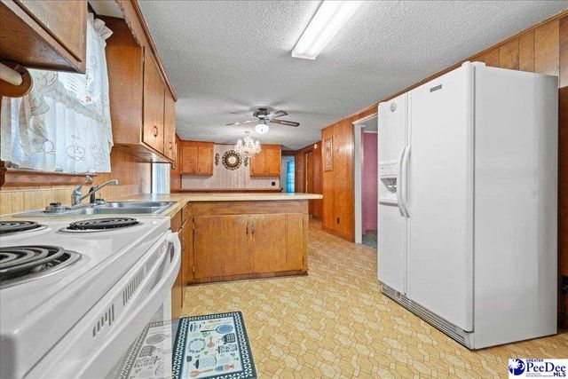 2427 N Matthews Road, Scranton, SC 29591