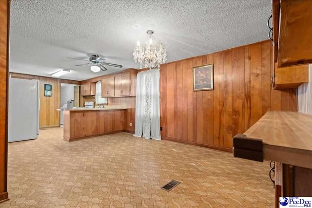 2427 N Matthews Road, Scranton, SC 29591