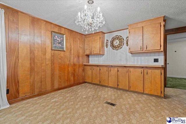 2427 N Matthews Road, Scranton, SC 29591