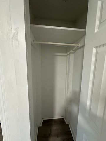 126 Lincoln St 1L, Worcester, MA 01602