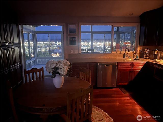 4402 30th Street NE, Tacoma, WA 98422