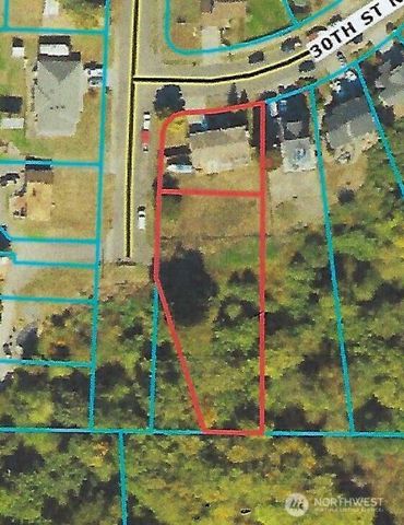 4402 30th Street NE, Tacoma, WA 98422